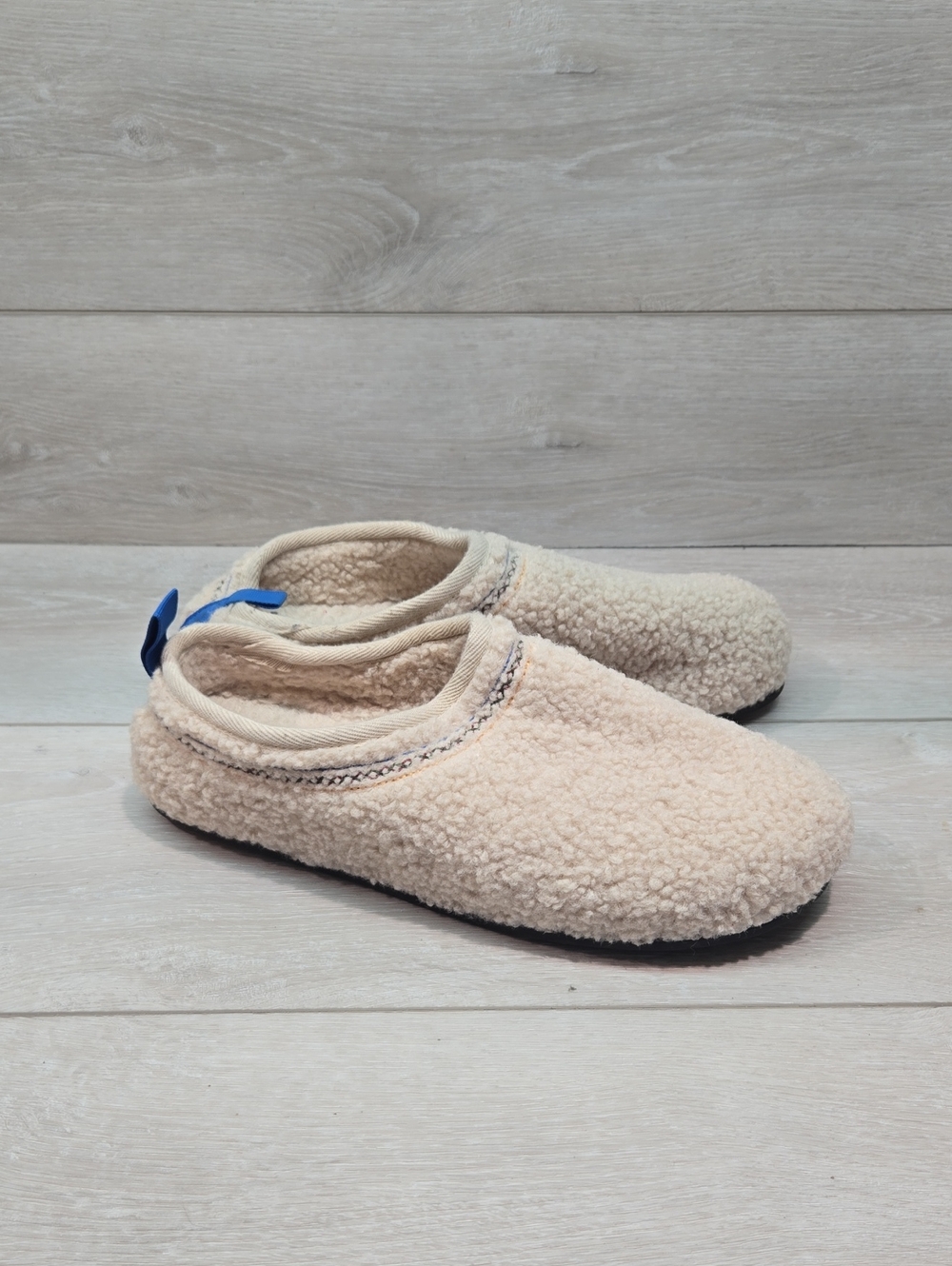 Bombas Women Cozy Slip-On Sherpa Shoes in Cream Clog Slippers Shoes Sz 10